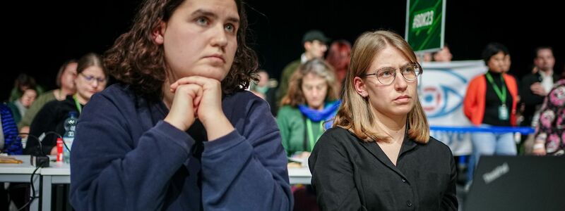 Katharina Stolla und Svenja Appuhn haben die Partei verlassen. Im Oktober planen sie den Co-Vorsitz der Grünen Jugend abzugeben. (Archivbild) - Foto: Kay Nietfeld/dpa