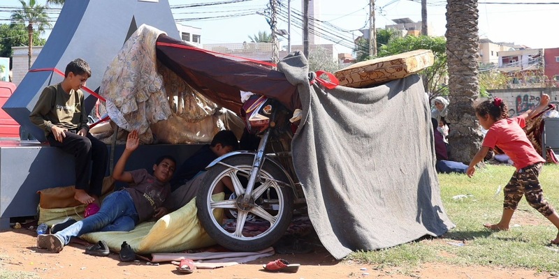 Krieg im Libanon: Zehntausende Vertriebene sind auf Unterstützung angewiesen / Die Johanniter unterstützen die Betroffenen mit Nahrungsmitteln, Schlafsäcken, Bargeld und psychosozialer Hilfe - Foto: presseportal.de