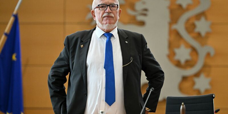 Politisches Tauziehen im Thüringer Landtag - Foto: Martin Schutt/dpa