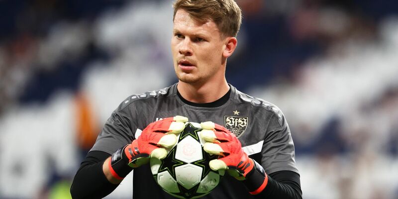 Stuttgart-Trainer Dieter Hoeneß traut Alexander Nübel die Rolle als Nationaltorhüter zu. - Foto: Jan Woitas/dpa