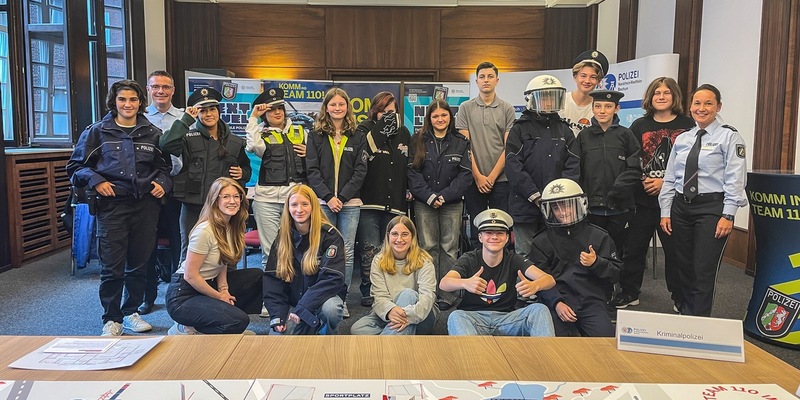 POL-BO: Echte Teamarbeit: Jugendliche bewältigen Bedrohungslage bei Planspiel - Foto: presseportal.de