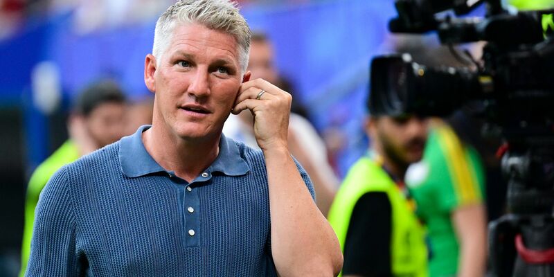 Würde im deutschen Tor vorerst auf Alexander Nübel setzen: Ex-Profi und TV-Experte Bastian Schweinsteiger. - Foto: Sina Schuldt/dpa