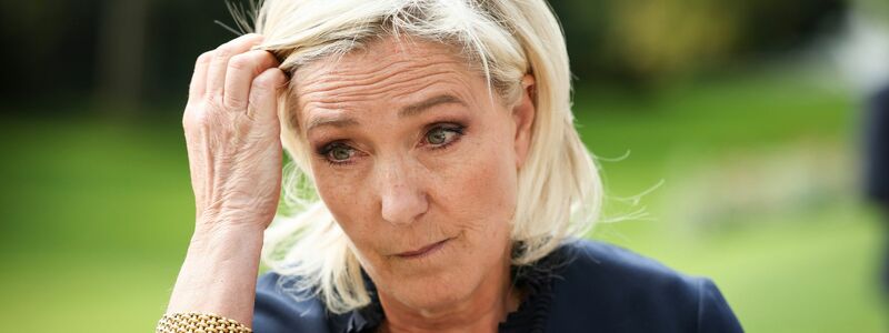 Eine Verurteilung könnte das Antreten von Marine Le Pen bei der Präsidentschaftswahl 2027 torpedieren. (Archivbild) - Foto: Thomas Padilla/AP/dpa