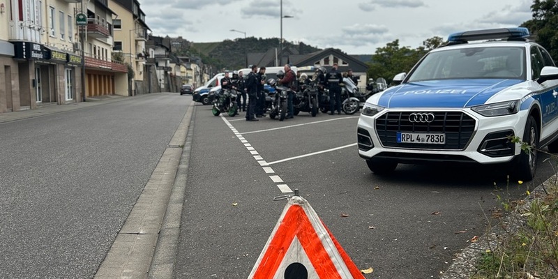 POL-PDKO: Saisonabschluss - Zweiradkontrolle bei der Polizeiinspektion Boppard in St. Goar - Foto: presseportal.de