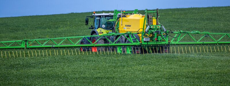 Für die negativen Entwicklungen ist nicht zuletzt die Landwirtschaft verantwortlich (Archivbild). - Foto: Jens Büttner/dpa