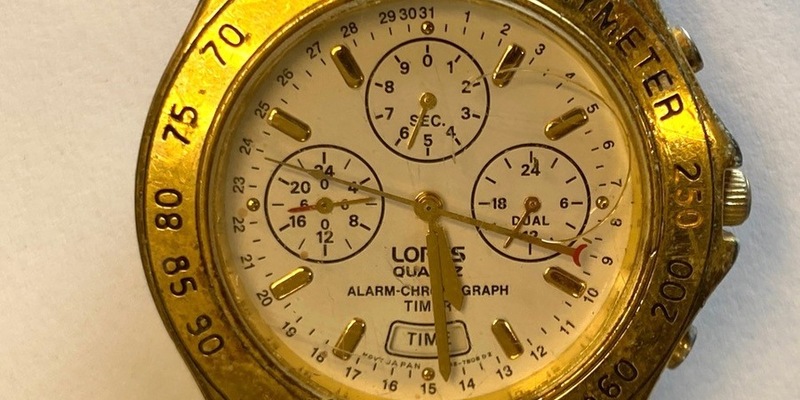 POL-HX: Wer vermisst vergoldete Uhr? - Foto: presseportal.de