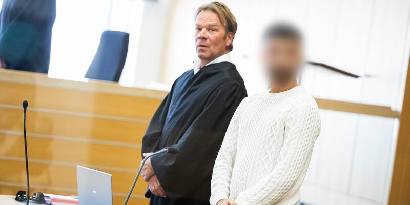 Der angeklage Deutsch-Afghane muss für XX Jahre ins Gefängnis. (Archivbild) - Foto: Michael Matthey/dpa