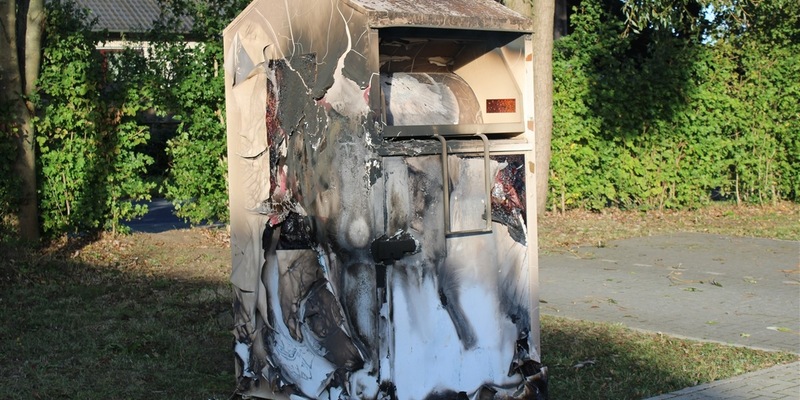 POL-MI: Altkleider-Container angezündet: Polizei sucht Zeugen - Foto: presseportal.de