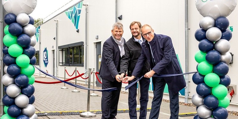 Bekenntnis zum Standort Deutschland: Almirall eröffnet neues Produktionsgebäude in Reinbek - Foto: presseportal.de