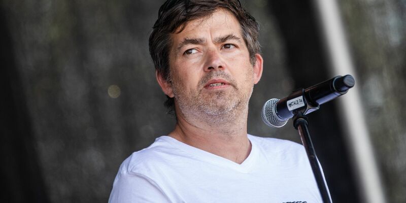 Ballweg steht wegen versuchten Betrugs in 9450 Fällen vor Gericht. - Foto: Christoph Schmidt/dpa