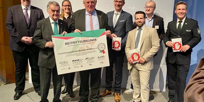 Neuer Leitfaden zur Gewaltprävention im Krankenhaus / Krankenhausgesellschaft Nordrhein-Westfalen tritt dem Präventionsnetzwerk #sicherimDienst bei - Foto: presseportal.de