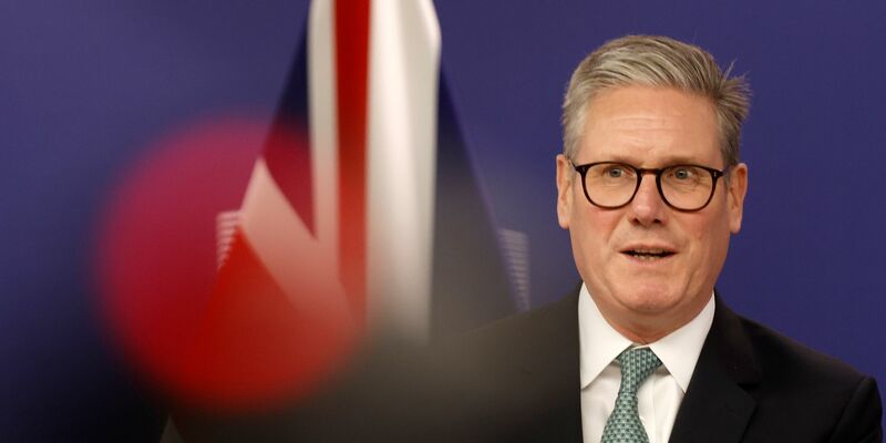 Der neue Premierminister war wegen Annahme teurer Geschenke in die Kritik geraten. - Foto: Omar Havana/AP/dpa