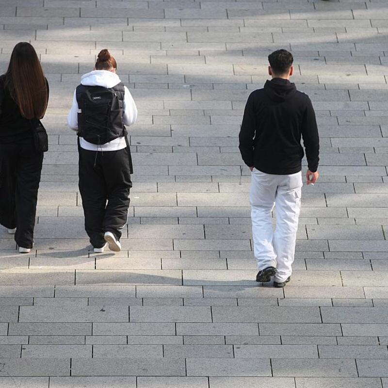 Junge Leute (Archiv) - Foto: über dts Nachrichtenagentur