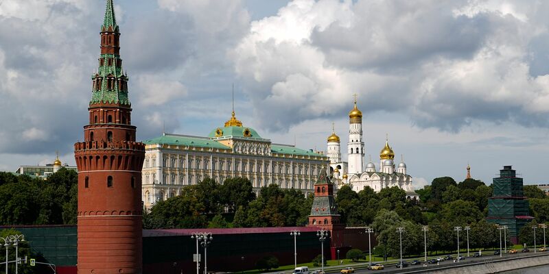 Der Kreml hält angebliche westliche Pläne über eine vorläufige Aufteilung der Ukraine nicht für realistisch. (Archivbild) - Foto: Pavel Bednyakov/AP/dpa