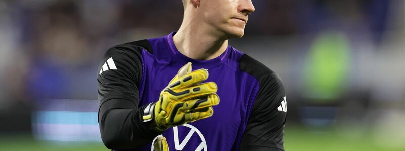 Bernd Leno hat sich bei Bundestrainer Julian Nagelsmann ins Abseits manövriert. - Foto: Christian Charisius/dpa