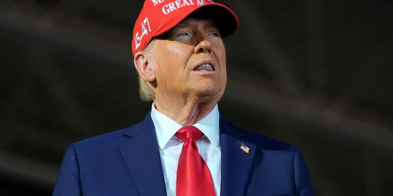 Trump will nach der Präsidentenwahl wieder ins Weiße Haus einziehen. (Archivbild) - Foto: Julia Demaree Nikhinson/AP/dpa