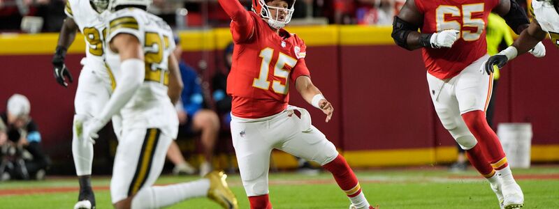 Patrick Mahomes und Travis Kelce haben bereits drei Super Bowls zusammen gewonnen.  - Foto: Charlie Riedel/AP/dpa