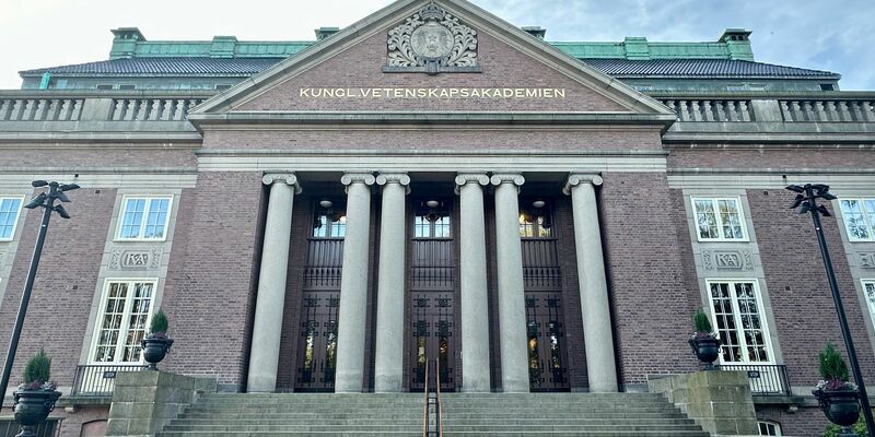 In diesem prunkvollen Gebäude wird bekanntgegeben, wer den Chemie-Nobelpreis bekommt. - Foto: Steffen Trumpf/dpa