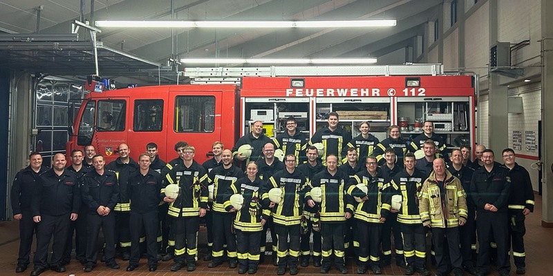 Feuerwehr Goch: 160stündige Grundausbildung beendet - Foto: presseportal.de
