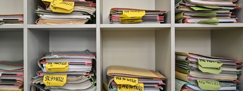 Die deutschen Wirtschaftsverbände klagen unisono über zu viel Bürokratie. (Symbolbild) - Foto: Patrick Pleul/dpa