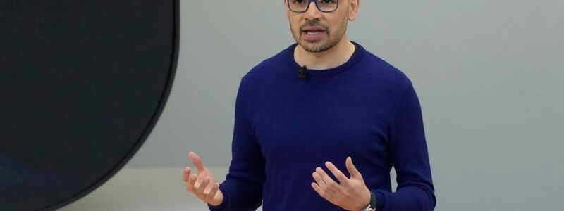 Demis Hassabis, Mitbegründer von DeepMind Technologies, spricht auf einer Veranstaltung in Mountain View. - Foto: Jeff Chiu/AP