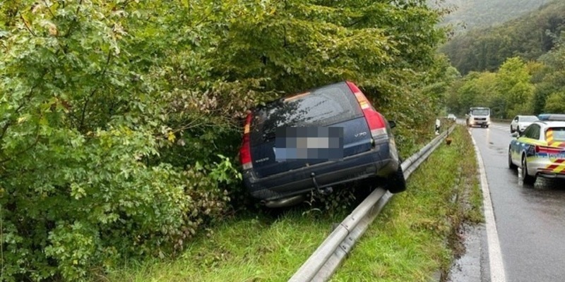 POL-PDNW: Verkehrsunfall mit leicht verletzter Autofahrerin - Foto: presseportal.de