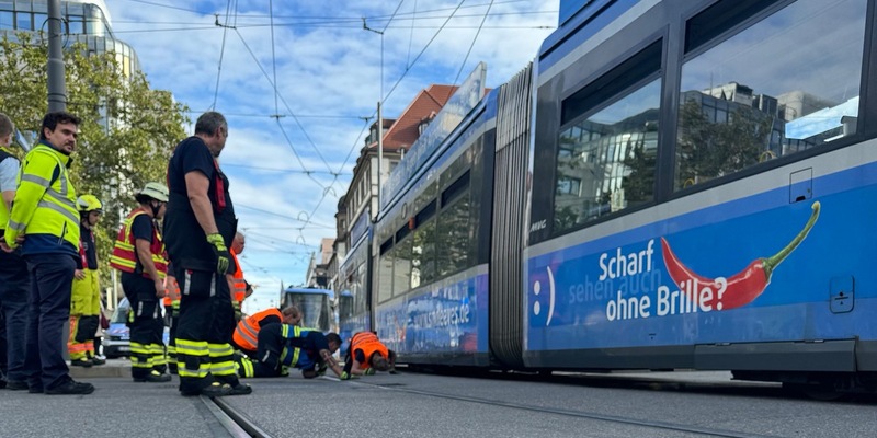 FW-M: Tram entgleist (Ludwigsvorstadt) - Foto: presseportal.de