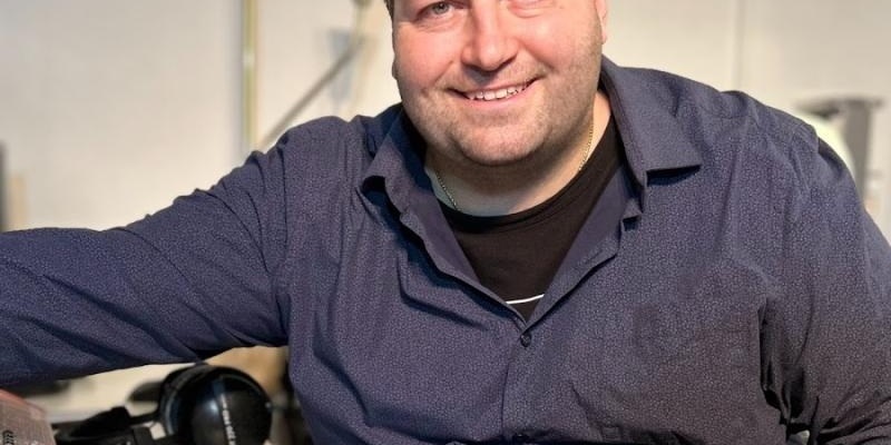 Musikproduzent Sören Schnabel liefert einen Hit nach dem anderen / Sexy Lady ist der neueste Discoknaller, der auf den Erfolg von Freunde und dem von RTL2 bekannten Tostebrot folgt! - Foto: presseportal.de