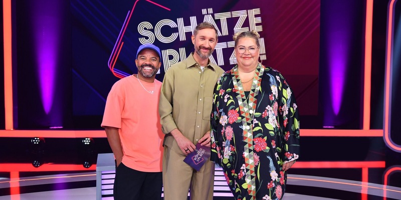 Simon Pearce Daniel Boschmann Ilka Bessin Schätze die Plätze - Foto: Joyn/Julia Feldhagen, presseportal.de