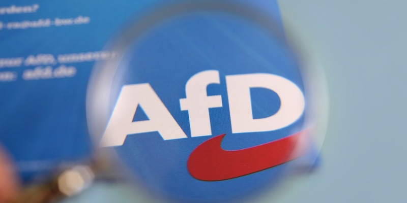 +++ Achtung Änderung - Sperrfrist (Print, Radio und Online): 18.00 Uhr +++ ARD-DeutschlandTREND: / AfD-Verbotsverfahren strittig - Korrektur (3. Zeile!!): - Foto: presseportal.de