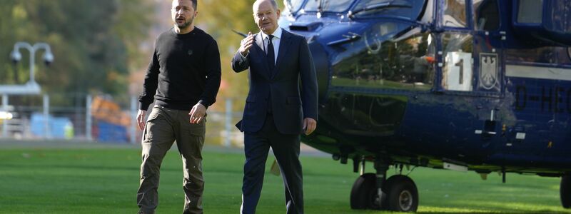 Olaf Scholz (rechts) und Wolodymyr Selenskyj haben sich dreimal innerhalb von fünf Wochen getroffen. - Foto: Kay Nietfeld/dpa