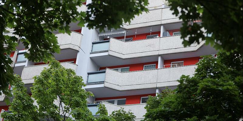 Wohnhaus mit Balkonen (Archiv) - Foto: über dts Nachrichtenagentur