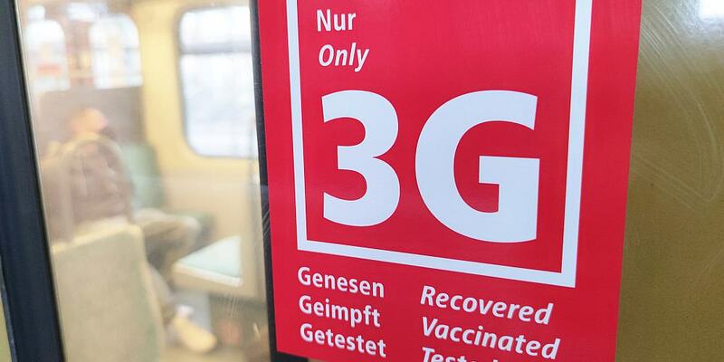 3G-Hinweis in einer S-Bahn (Archiv) - Foto: über dts Nachrichtenagentur