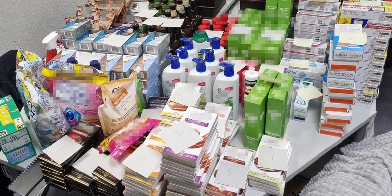 POL-ME: Nach Ladendiebstahl: Polizei nimmt tatverdächtiges Duo fest - Heiligenhaus - 2410054 - Foto: presseportal.de