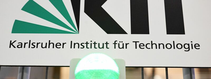 Das Karlsruher Institut für Technologie hat Müll auf sogenannte Ewigkeitschemikalien untersucht. - Foto: Uli Deck/dpa