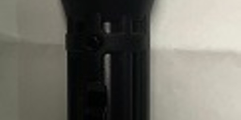 BPOL-H: Bundespolizei Flughafen Hannover: Taschenlampe bringt Strafanzeige - Foto: presseportal.de