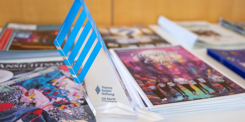 16 Schülerzeitungen im Rampenlicht / Hanns-Seidel-Stiftung verleiht Die Raute an Nachwuchsjournalisten / Markus Ferber: Journalismus hat eine hohe Verantwortung in einer Demokratie. - Foto: presseportal.de