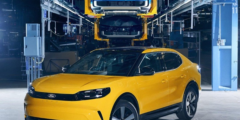 Neuer, vollelektrischer Ford Capri auf dem Weg zu Kunden - Foto: presseportal.de