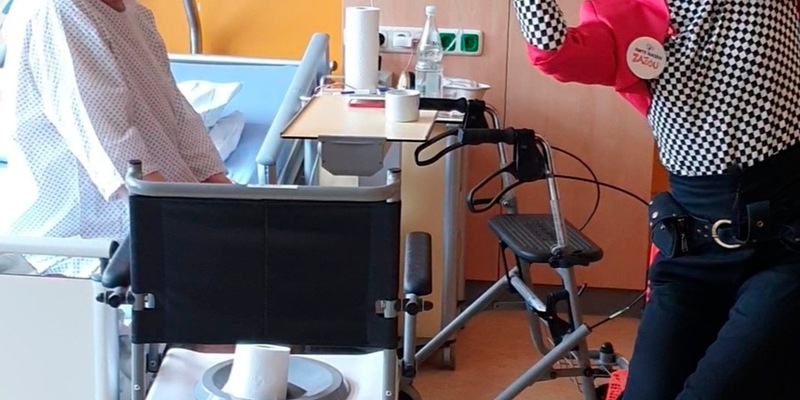 Neues Format: ROTE NASEN Clowns auf der Erwachsenenonkologie des Evangelischen Waldkrankenhauses in Berlin - Foto: presseportal.de