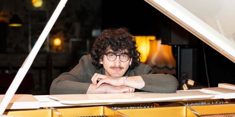 Der Musikpreis der deutschen Wirtschaft geht an den Pianisten Giorgi Gigashvili - Foto: presseportal.de