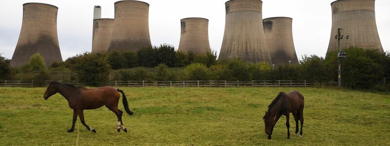 Die Energieagentur geht davon aus, dass die Nachfrage nach allen drei fossilen Brennstoffen bis zum Ende des Jahrzehnts ihren Höhepunkt erreichen wird. (Archivbild) - Foto: Rui Vieira/AP/dpa