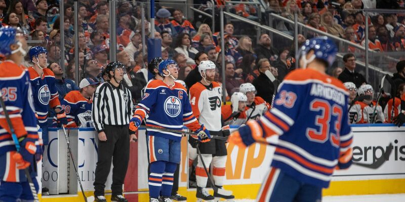 Die Edmonton Oilers haben das Spiel gegen die Philadelphia Flyers am Ende noch gedreht. - Foto: Amber Bracken/The Canadian Press/AP/dpa