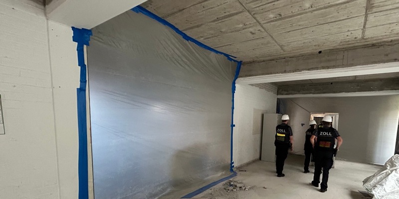 HZA-RO: ZOLL prüft wegen möglicher Schwarzarbeit im Landkreis Traunstein - Foto: presseportal.de