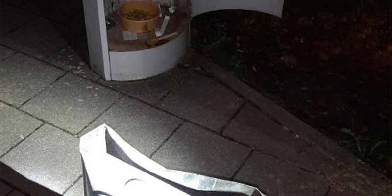 BPOL-HB: Zug überrollt Mülleimer in Holm-Seppensen - Foto: presseportal.de