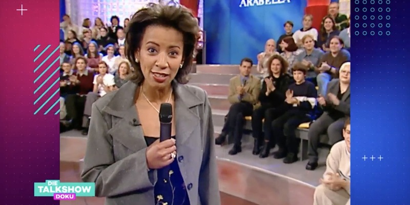 Arabella Kiesbauer Die Talkshow-Doku Schamlos, schräg und durchgenknallt! - Foto: Joyn, presseportal.de