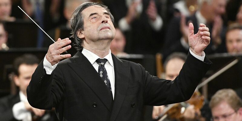 Riccardo Muti dirigiert das Wiener Neujahrskonzert 2025. (Foto: Archiv) - Foto: Hans Punz/APA/dpa