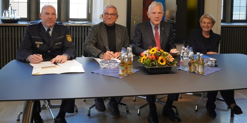 POL-HN: Heilbronn: Gemeinsame Pressemitteilung des Ministeriums des Inneren, für Digitalisierung und Kommunen Baden Württemberg und der Stadt Heilbronn - Foto: presseportal.de
