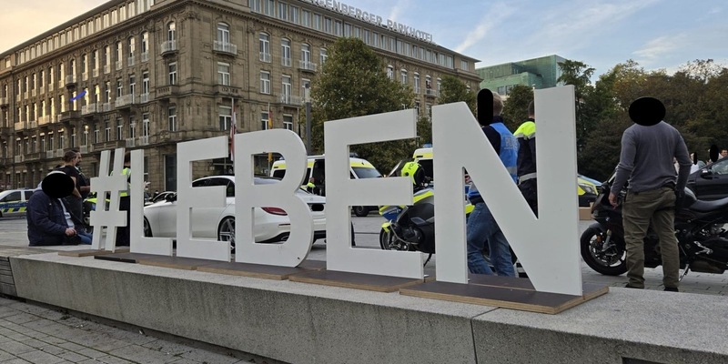 POL-D: Corneliusplatz - #LEBEN - Schwerpunktkontrollen der AG Tuning - eine kurze Bilanz - Foto: presseportal.de