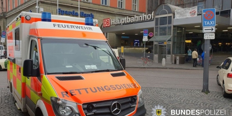 Bundespolizeidirektion München: Drogenkonsument greift am Hauptbahnhof Bundespolizisten und Rettungskräfte an - Foto: presseportal.de