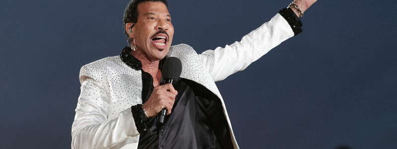 Lionel Richie trat im vergangenen Jahr bei der Krönung von König Charles III. auf. 2025 geht er wieder in Europa auf Tournee und kommt auch fünf Konzerte nach Deutschland. - Foto: Chris Jackson/Pool Getty Images/AP/dpa